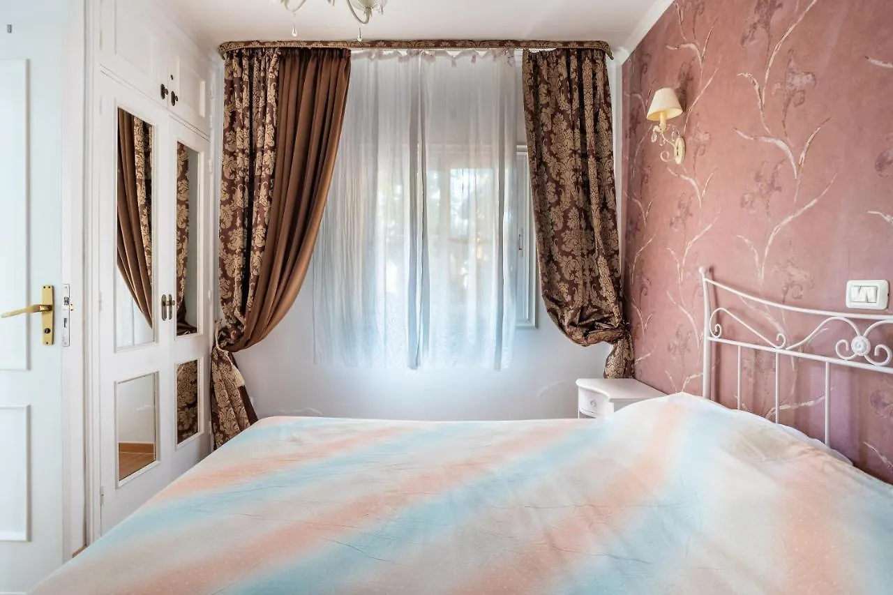 شقة أذيخي  في Yucca Park Apartamento, A 100Mts De La Playa
