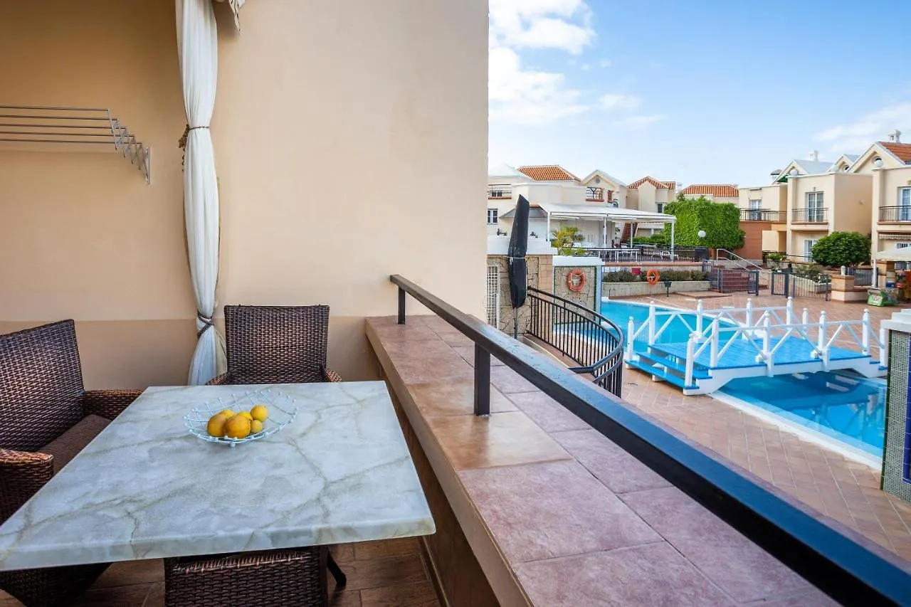 شقة أذيخي  في Yucca Park Apartamento, A 100Mts De La Playa إسبانيا